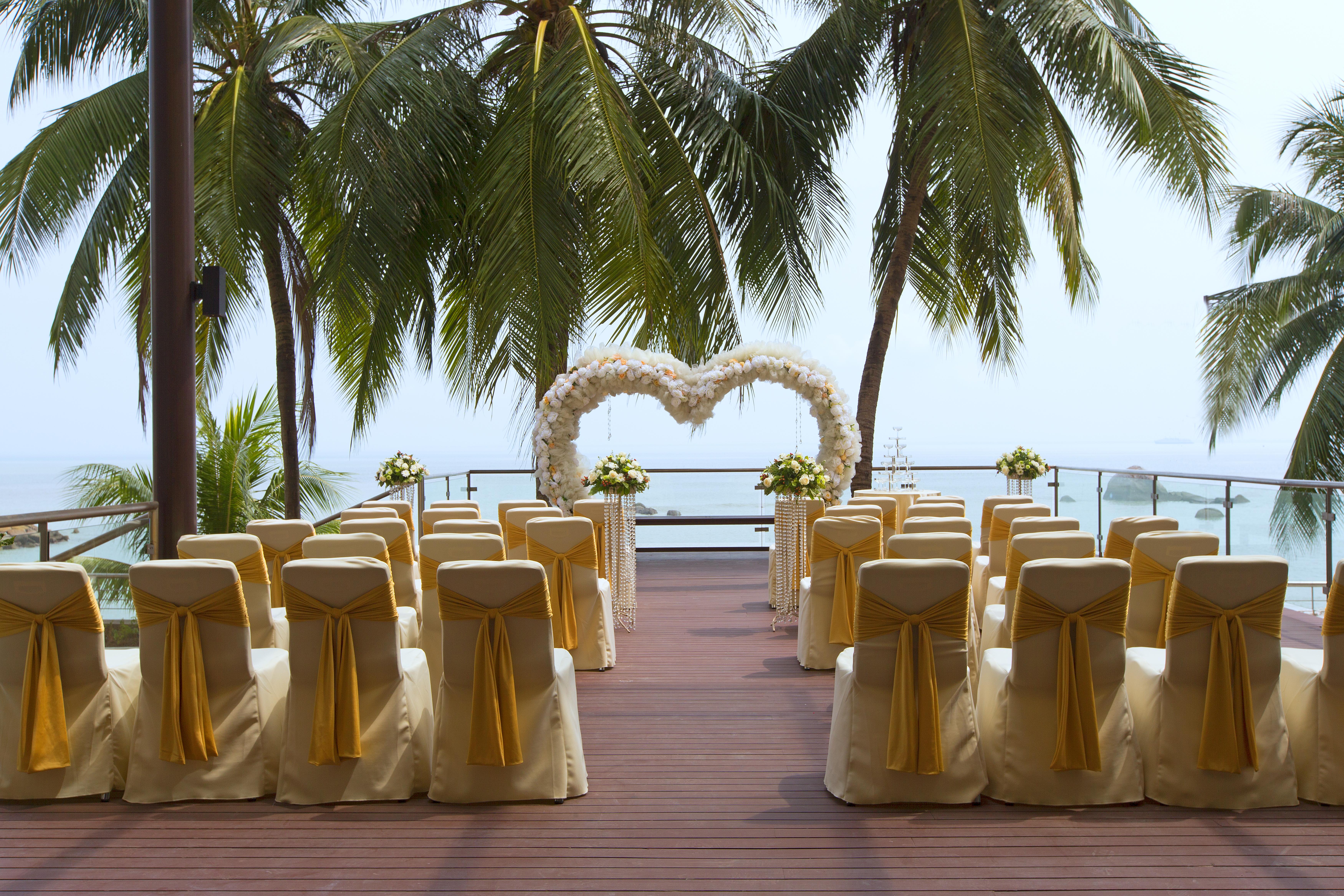 Mercure Penang Beach Tanjung Bungah  Exterior foto