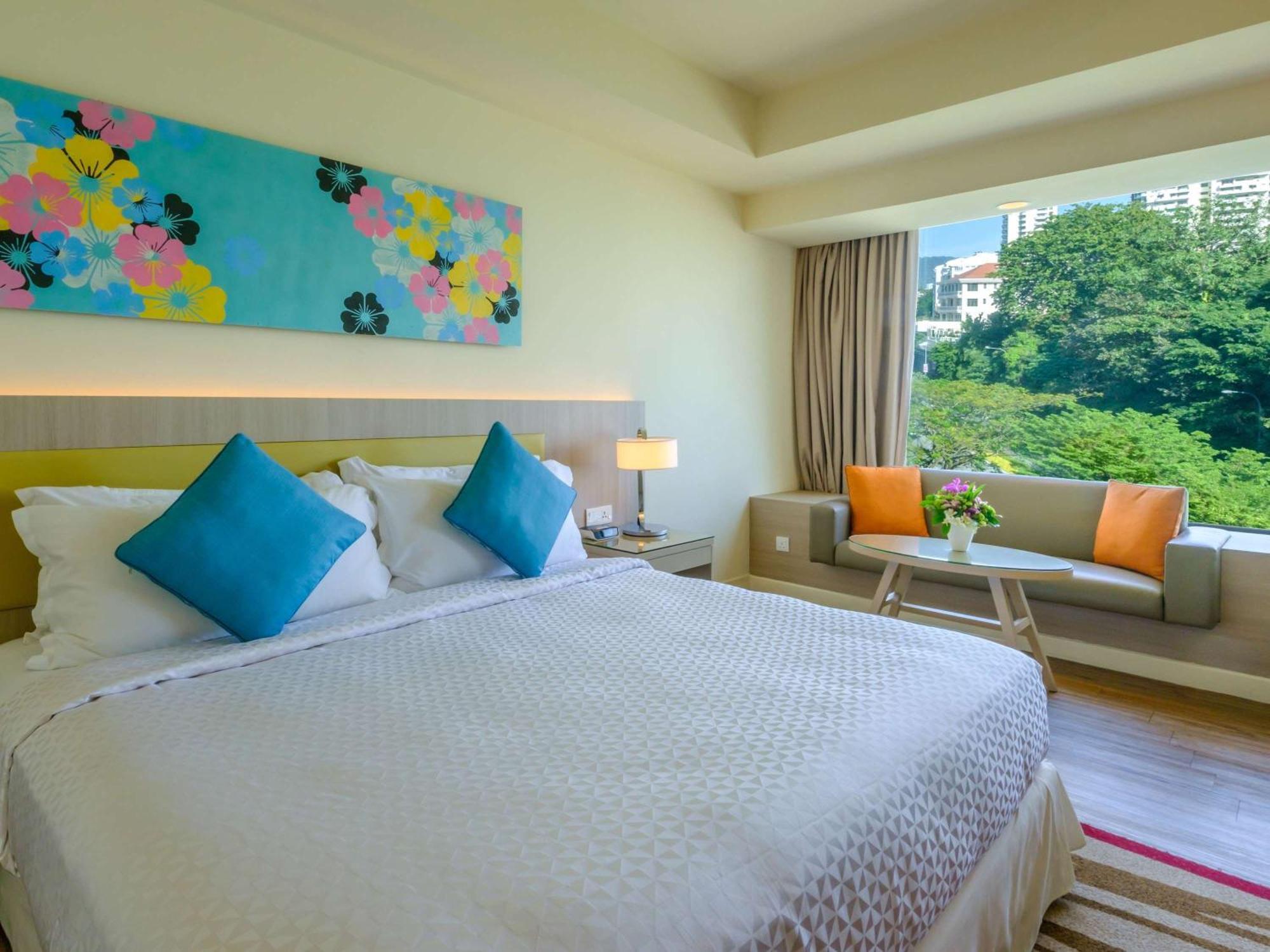 Mercure Penang Beach Tanjung Bungah  Exterior foto